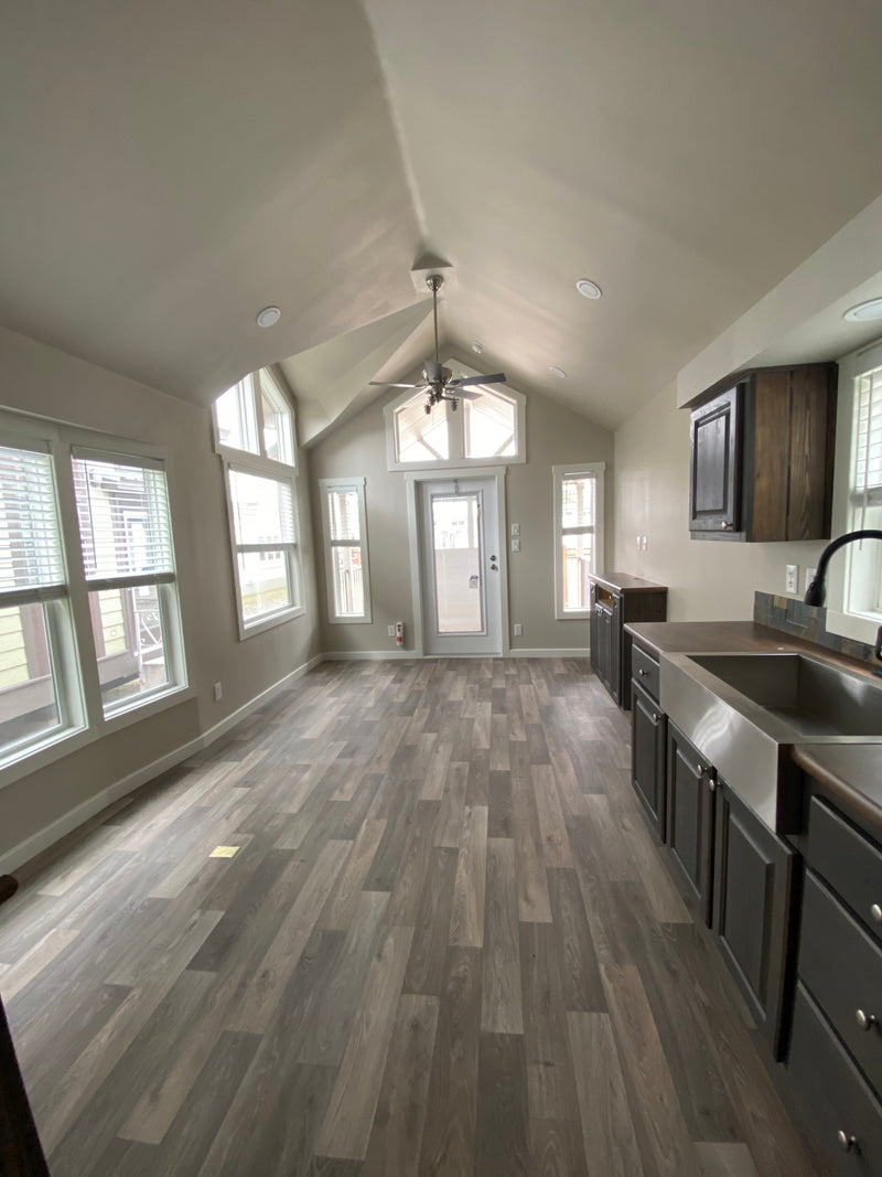 Lakeview (4974)